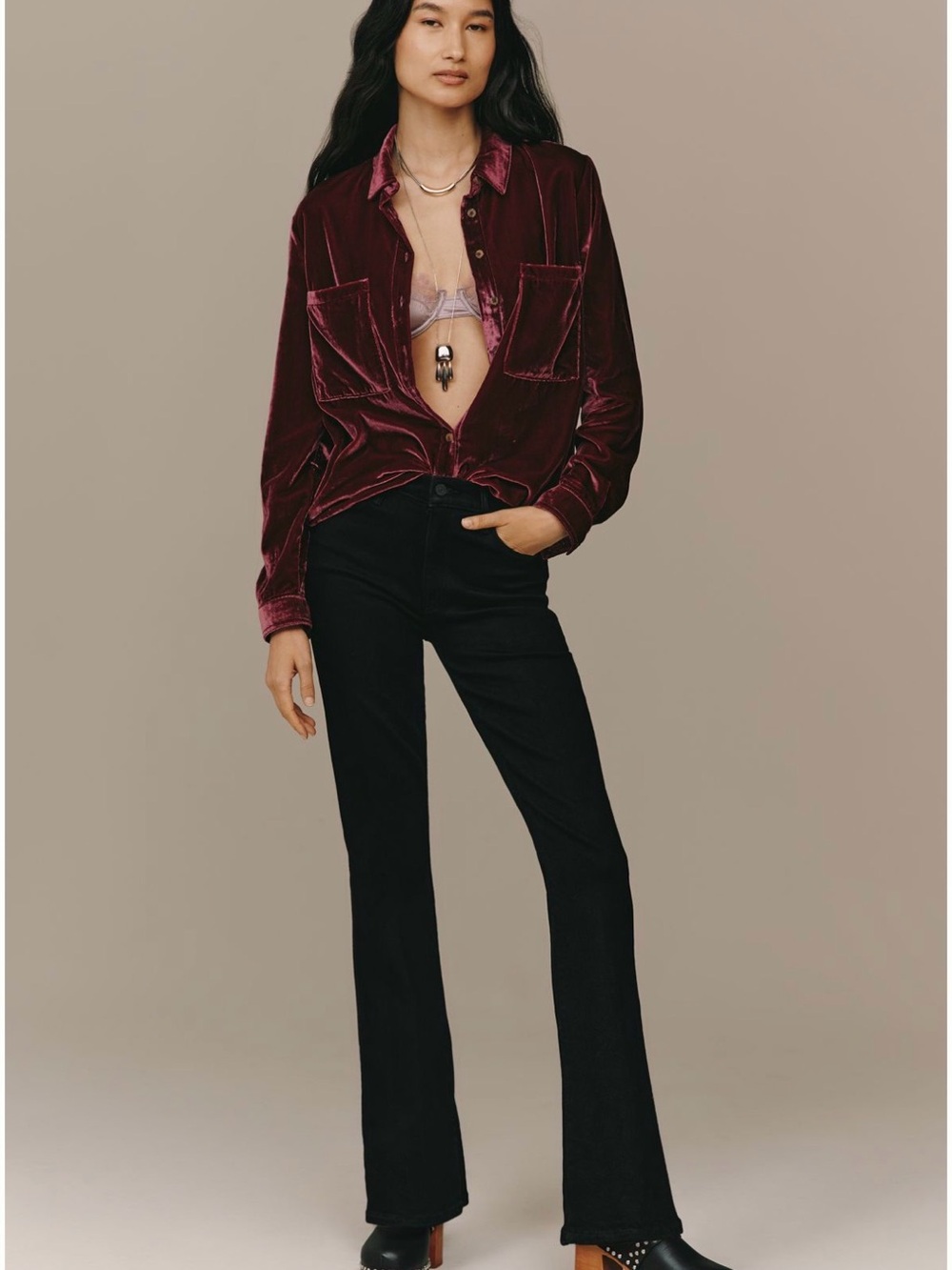 MOTHER The weekender mid rise flare jeans